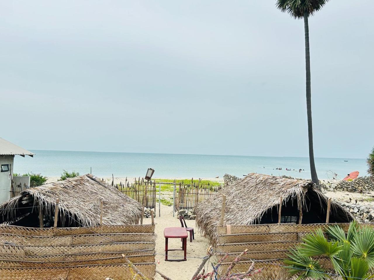 Delft Jeyam Resorts Delft East Luaran gambar