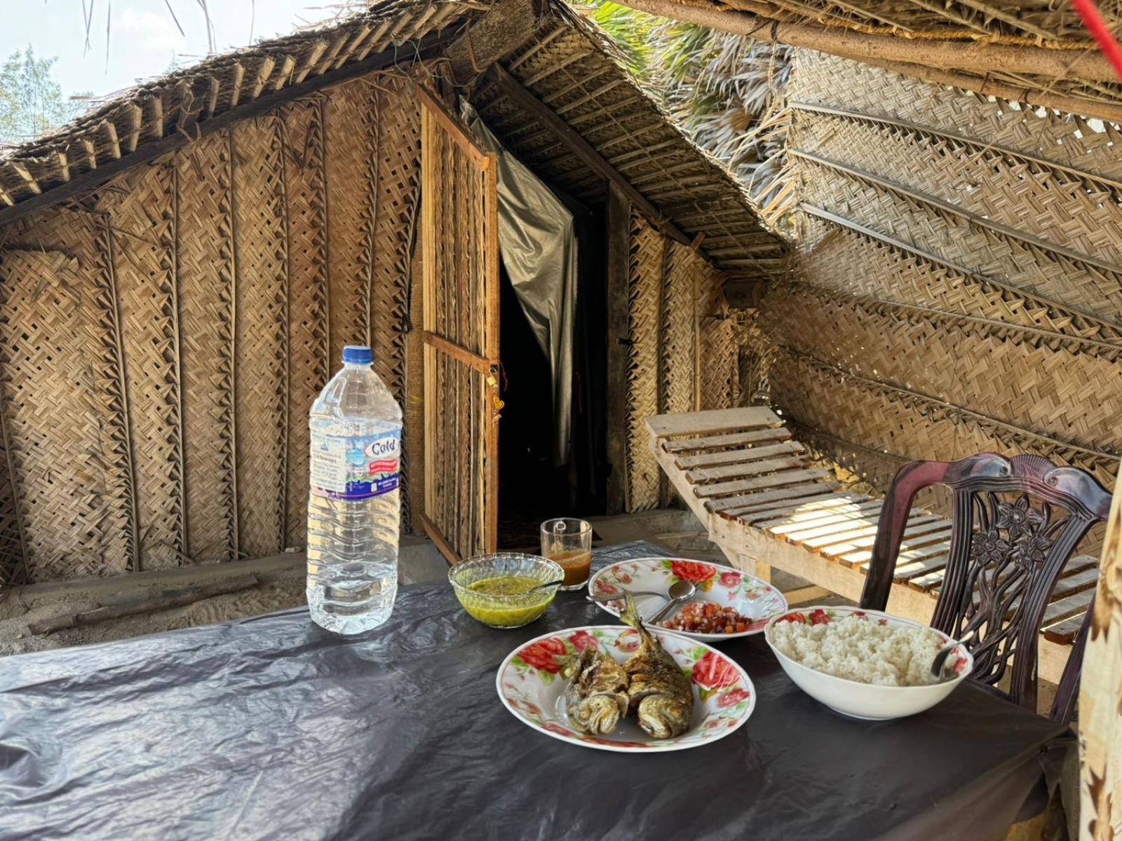 Delft Jeyam Resorts Delft East Bilik gambar